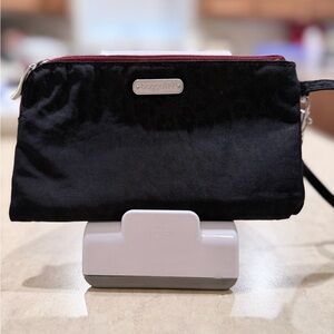 Baggallini Black Cheetah RFID Wristlet